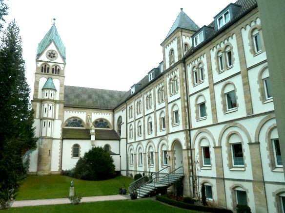 St. Bonifatiuskloster